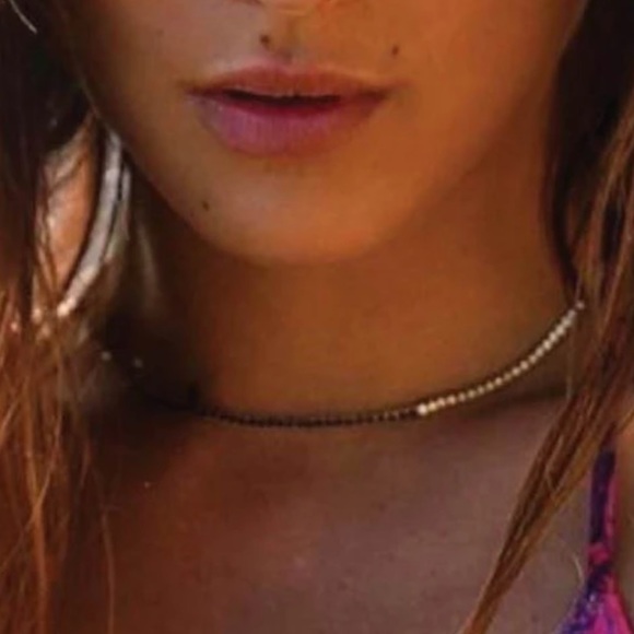 Emma Pills Elegant Gold and Black Necklace - Picture 2 of 4